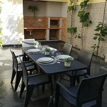 Casinha D'avo נאזרה