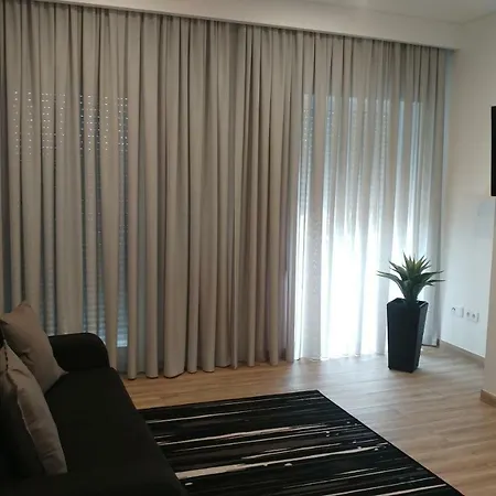 בית נופש Casinha D'avo נאזרה